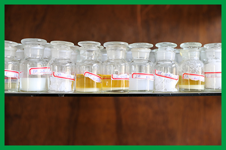 實(shí)建化工各類抽檢樣品